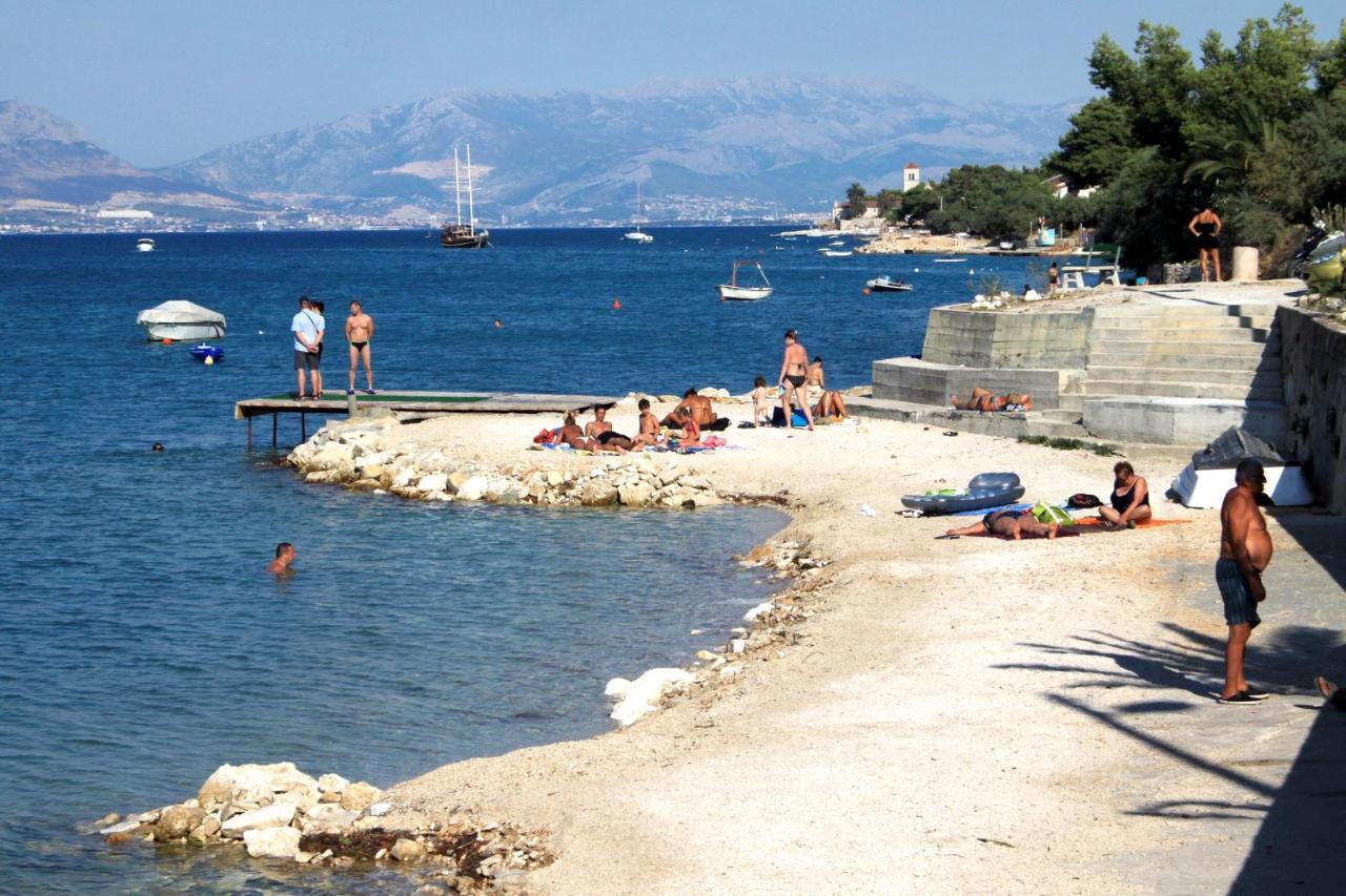 Apartments With A Parking Space Mastrinka, Ciovo - 4324 Trogir Exterior photo